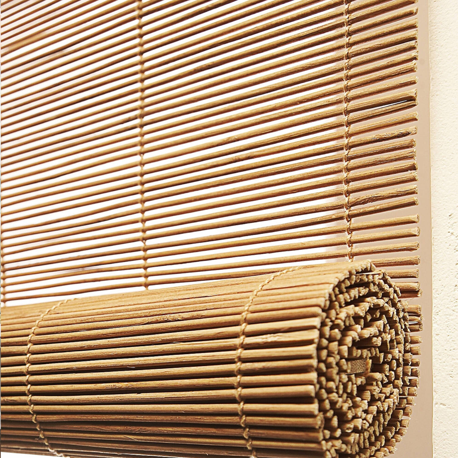 Store enrouleur en bambou Roll'Up caramel 100x180cm - MADECO